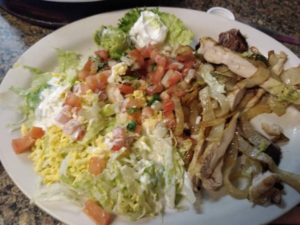 Oasis Mexican Restaurant | restaurant | 1201 E Quinlan Pkwy, Quinlan, TX 75474, USA | 9033564012 OR +1 903-356-4012