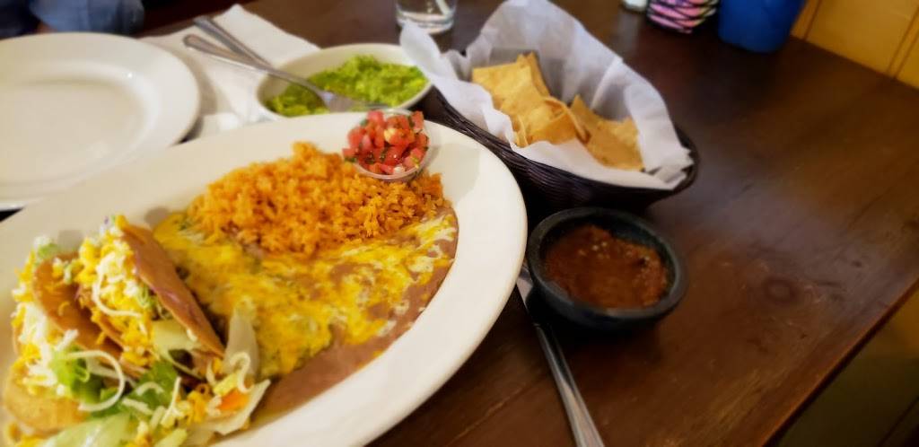 La Cocina | restaurant | 4438 182nd St, Redondo Beach, CA 90278, USA | 3105422300 OR +1 310-542-2300