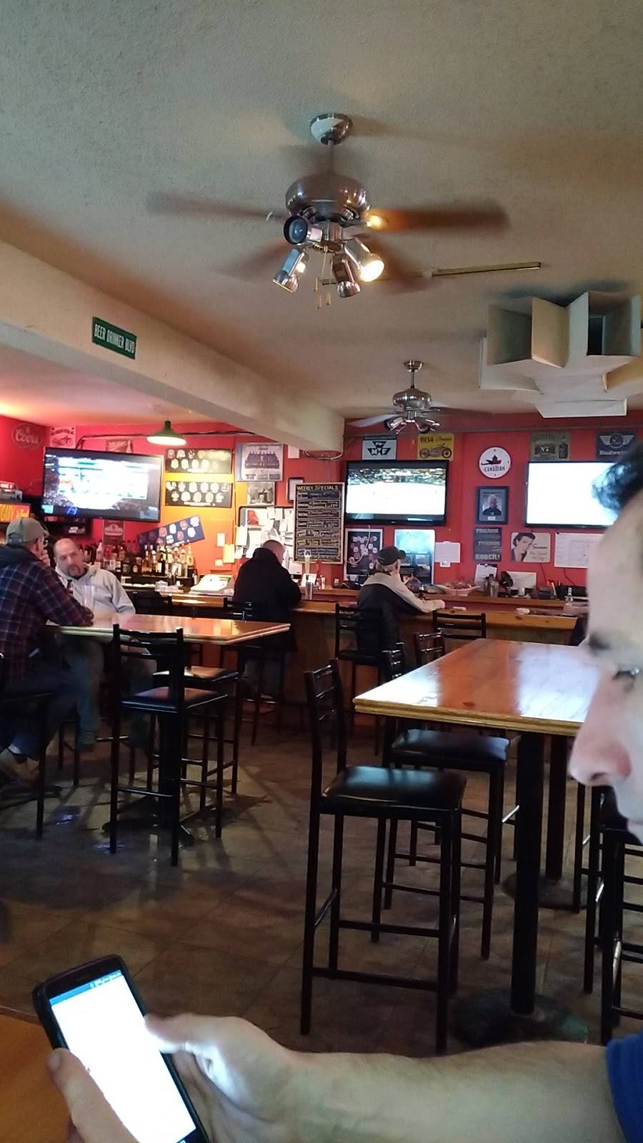 Fat Louies American Style Pizzeria & Bar | restaurant | 384 Linwell Rd, St. Catharines, ON L2M 2P2, Canada | 9059344673 OR +1 905-934-4673