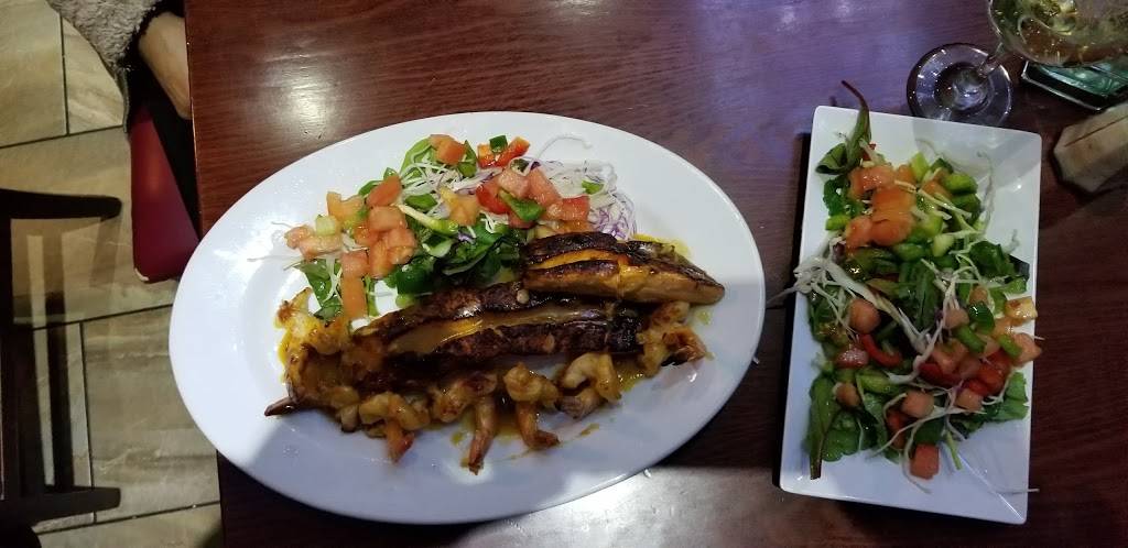 Rico Pollo II | restaurant | 3352 Fulton St, Brooklyn, NY 11208, USA | 7182351666 OR +1 718-235-1666