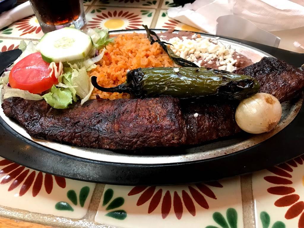 Mi Tierra en la Villita | restaurant | 2528 S Kedzie Ave, Chicago, IL 60623, USA | 7732547722 OR +1 773-254-7722
