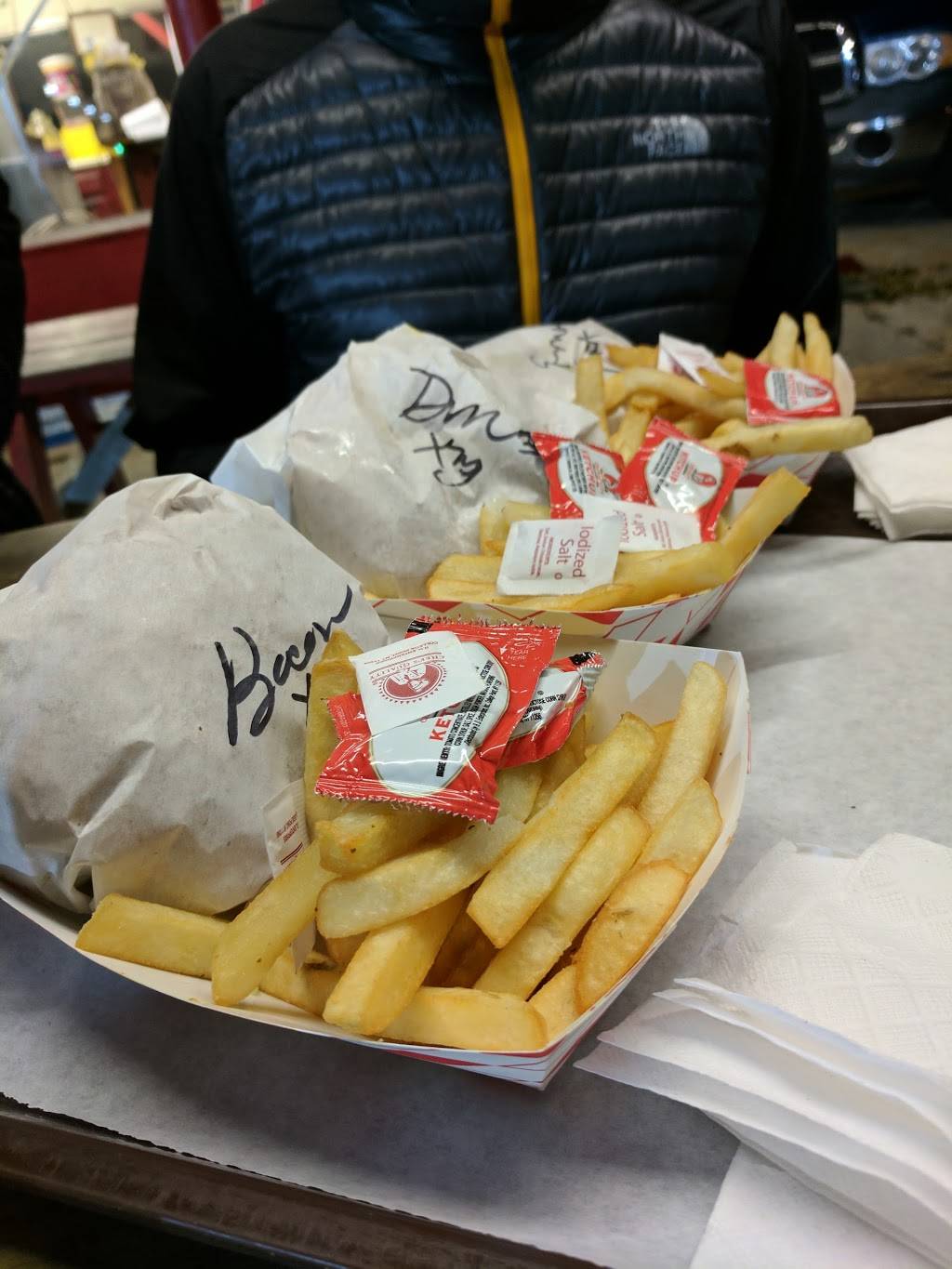 Jaimes Dairy Treat | restaurant | 1002 Jackson St, Richmond, TX 77469, USA | 2812323505 OR +1 281-232-3505