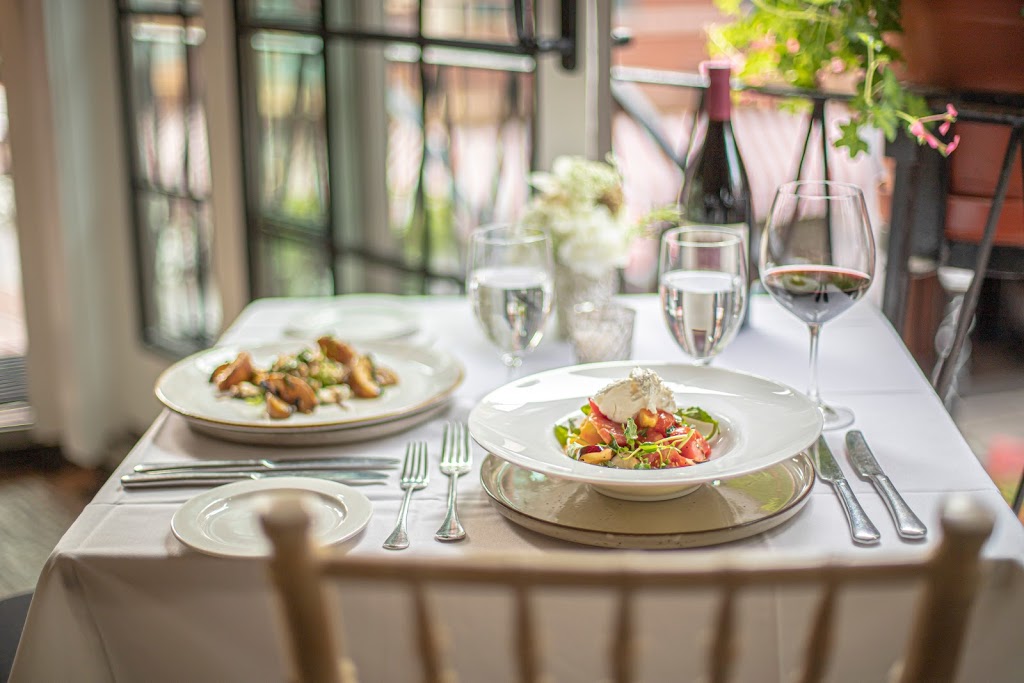 Mamma Maria | restaurant | 3 N Square, Boston, MA 02113, USA | 6175230077 OR +1 617-523-0077