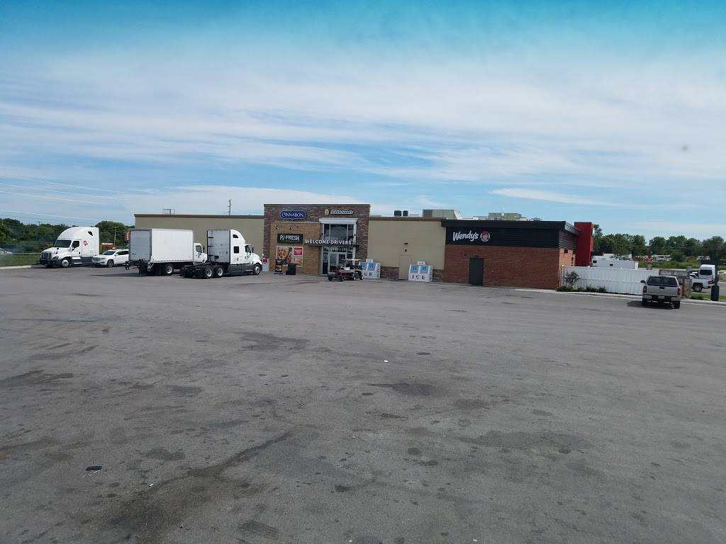 Wendys | restaurant | 4939 W Chestnut Expy, Springfield, MO 65802, USA | 4178644149 OR +1 417-864-4149