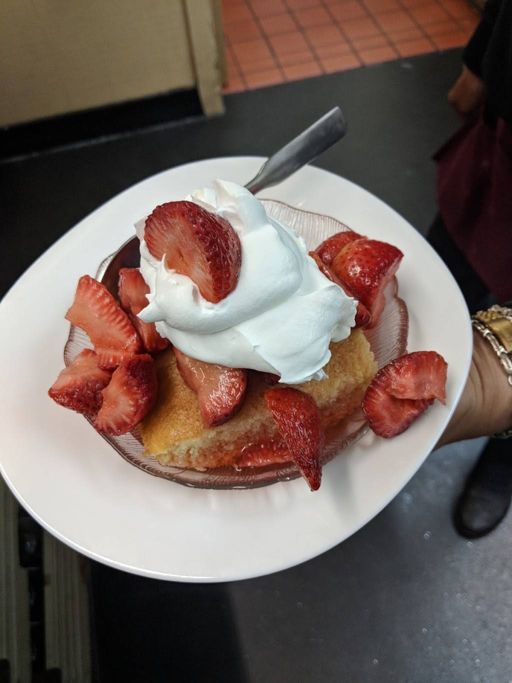 Western Ribeye & Ribs | restaurant | 1401 N Boeke Rd, Evansville, IN 47711, USA | 8124765405 OR +1 812-476-5405