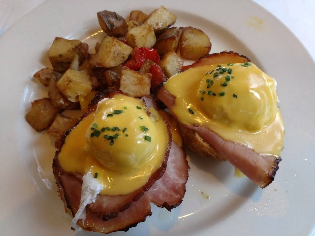 Bistro Campagne | restaurant | 4518 N Lincoln Ave, Chicago, IL 60625, USA | 7732716100 OR +1 773-271-6100