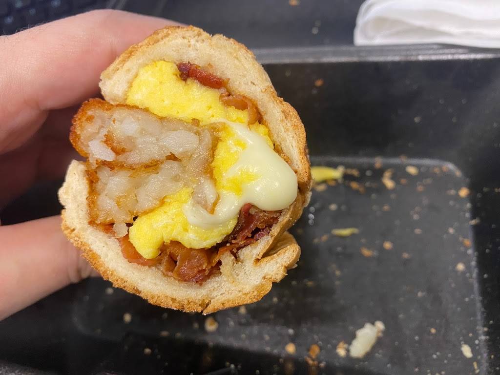 Honey Truck @ Temple university | restaurant | Philadelphia, PA 19122, USA | 2153713365 OR +1 215-371-3365