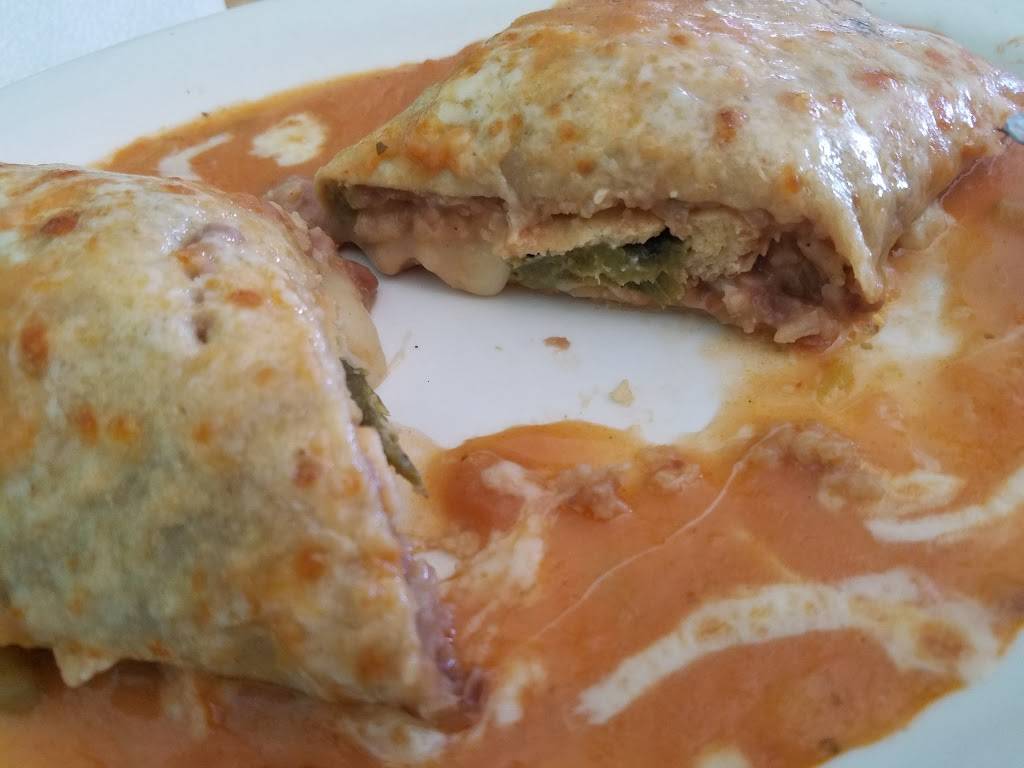 Totos Mexican Restaurant | restaurant | 12142 Hesperia Rd, Victorville, CA 92395, USA | 7602419599 OR +1 760-241-9599