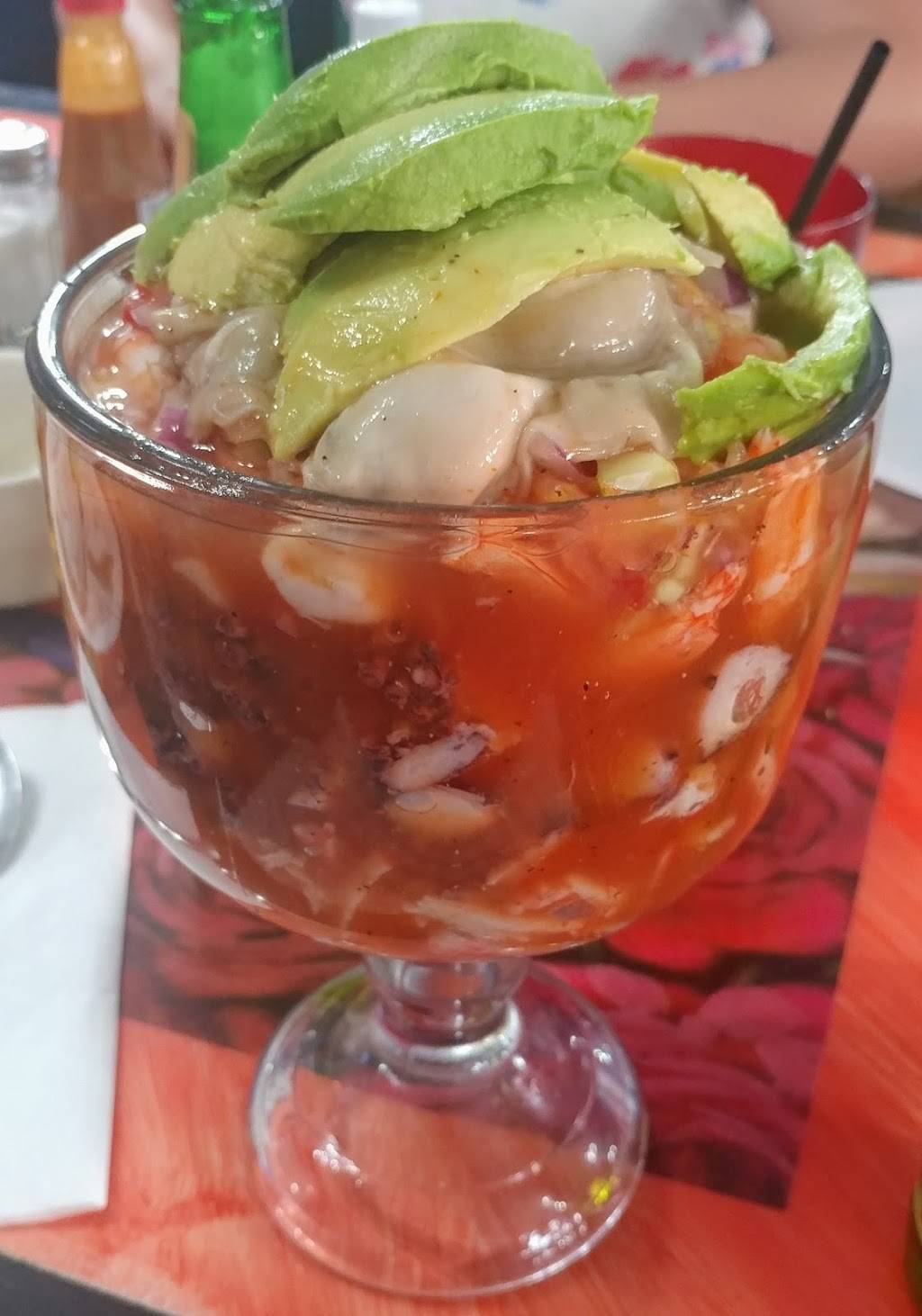 Mariscos El Malecon | restaurant | 9706 S Commercial Ave, Chicago, IL 60617, USA | 8729010642 OR +1 872-901-0642