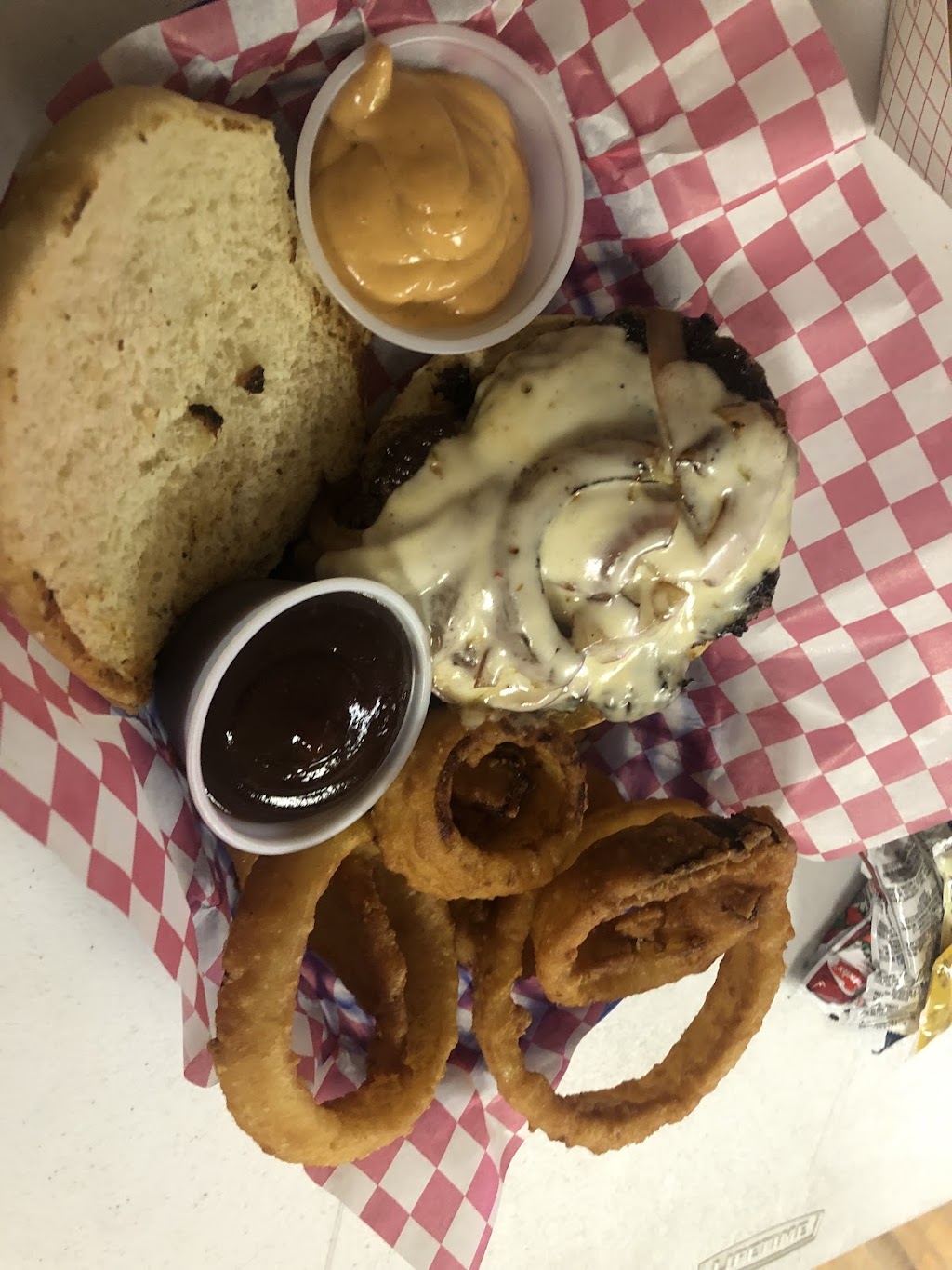 The LZ | restaurant | 402 Broadway, Penrose, CO 81240, USA | 7197847250 OR +1 719-784-7250