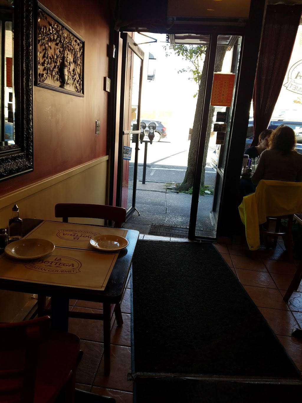 La Bottega | restaurant | 234 Merrick Rd, Rockville Centre, NY 11570, USA | 5165934930 OR +1 516-593-4930