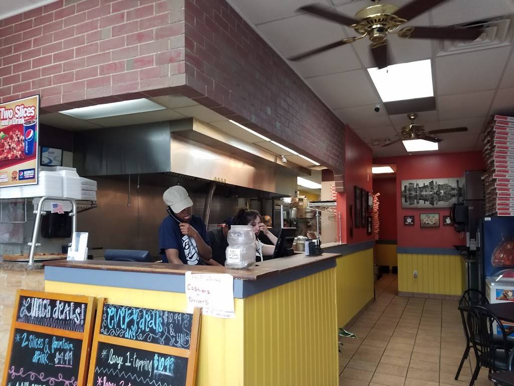 RoadRunners Pizza & Subs | meal takeaway | 8420 Louisburg Rd, Raleigh, NC 27616, USA | 9192667606 OR +1 919-266-7606