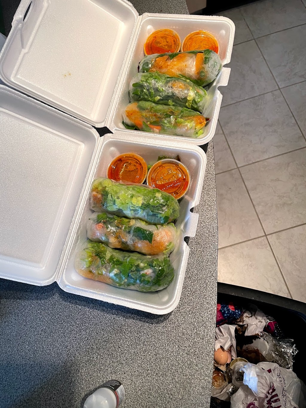 Tamarind Thai Restaurant | restaurant | 117 South St, Philadelphia, PA 19147, USA | 2159252764 OR +1 215-925-2764