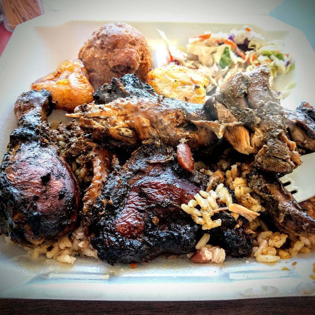 Jamaican Daves | restaurant | 530 Division Ave S, Grand Rapids, MI 49503, USA | 6164587875 OR +1 616-458-7875