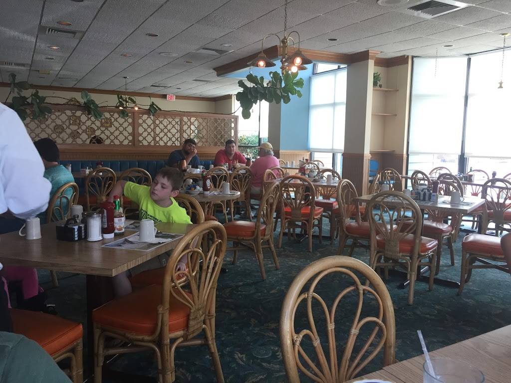 Sandy’s Pancake & Waffle House | restaurant | 2005 Richmond Rd, Williamsburg, VA 23185, USA | 7572293613 OR +1 757-229-3613