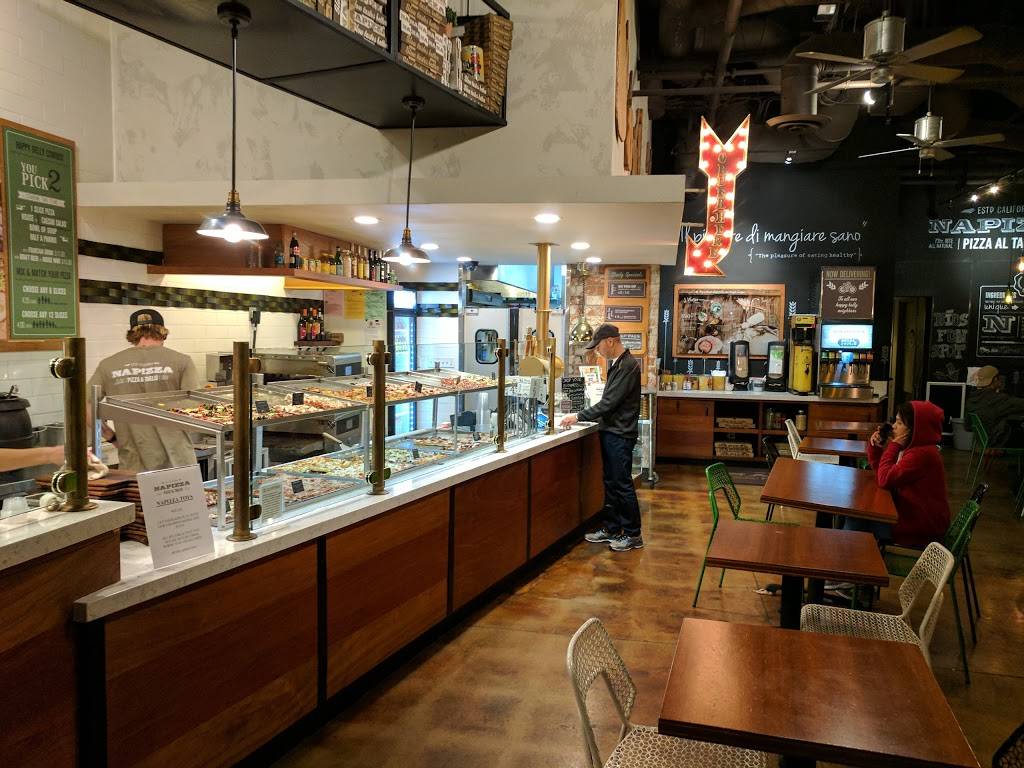 Napizza 4S Commons Town Center | restaurant | 10550 Craftsman Way #186, San Diego, CA 92127, USA | 8583121036 OR +1 858-312-1036