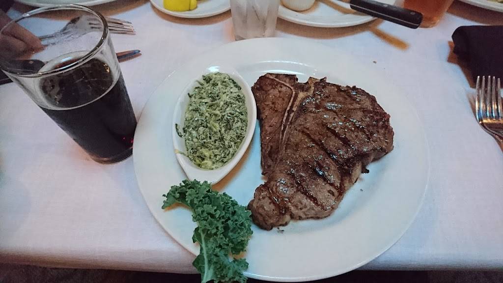 The Chop House | restaurant | 9700 Kingston Pike # 21, Knoxville, TN 37922, USA | 8655312467 OR +1 865-531-2467