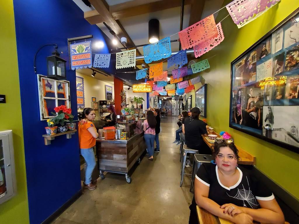 La Vegana Mexicana | restaurant | 201 E 4th St, Santa Ana, CA 92701, USA | 9499884268 OR +1 949-988-4268