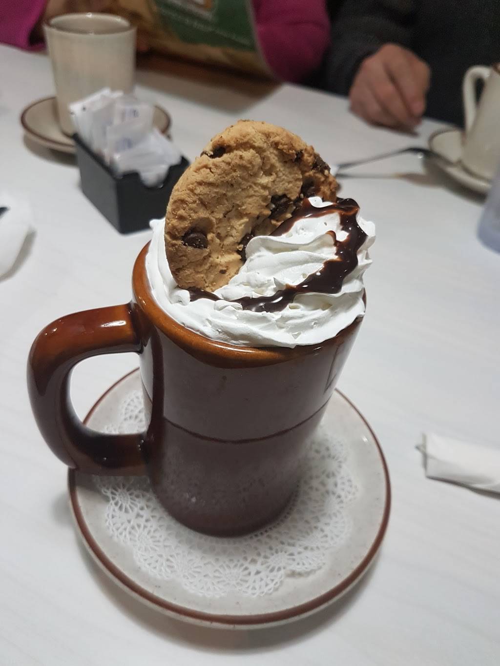 Golden Nugget Pancake House | restaurant | 2406 W Diversey Ave, Chicago, IL 60647, USA | 7732528903 OR +1 773-252-8903