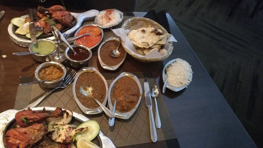 Shikara Restaurant | restaurant | 1620 75th St, Downers Grove, IL 60516, USA | 6309641720 OR +1 630-964-1720