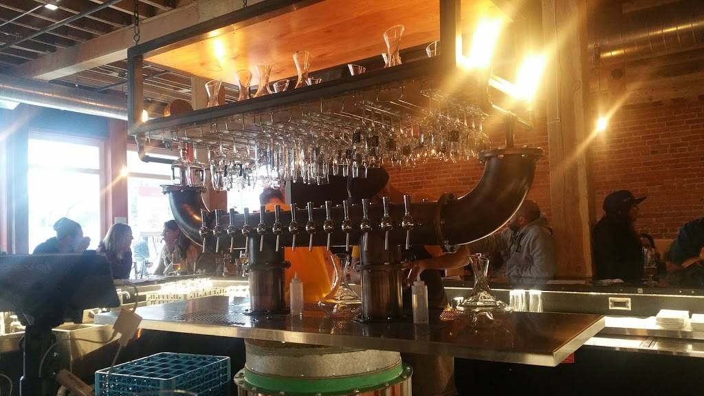 Goed Zuur | restaurant | 2801 Welton St, Denver, CO 80205, USA | 7207492709 OR +1 720-749-2709