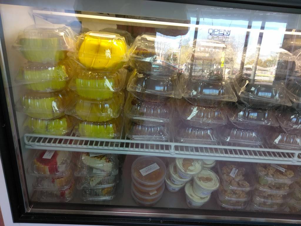 JJ Fish & chicken | restaurant | 10902 S Halsted St, Chicago, IL 60628, USA | 7732644910 OR +1 773-264-4910