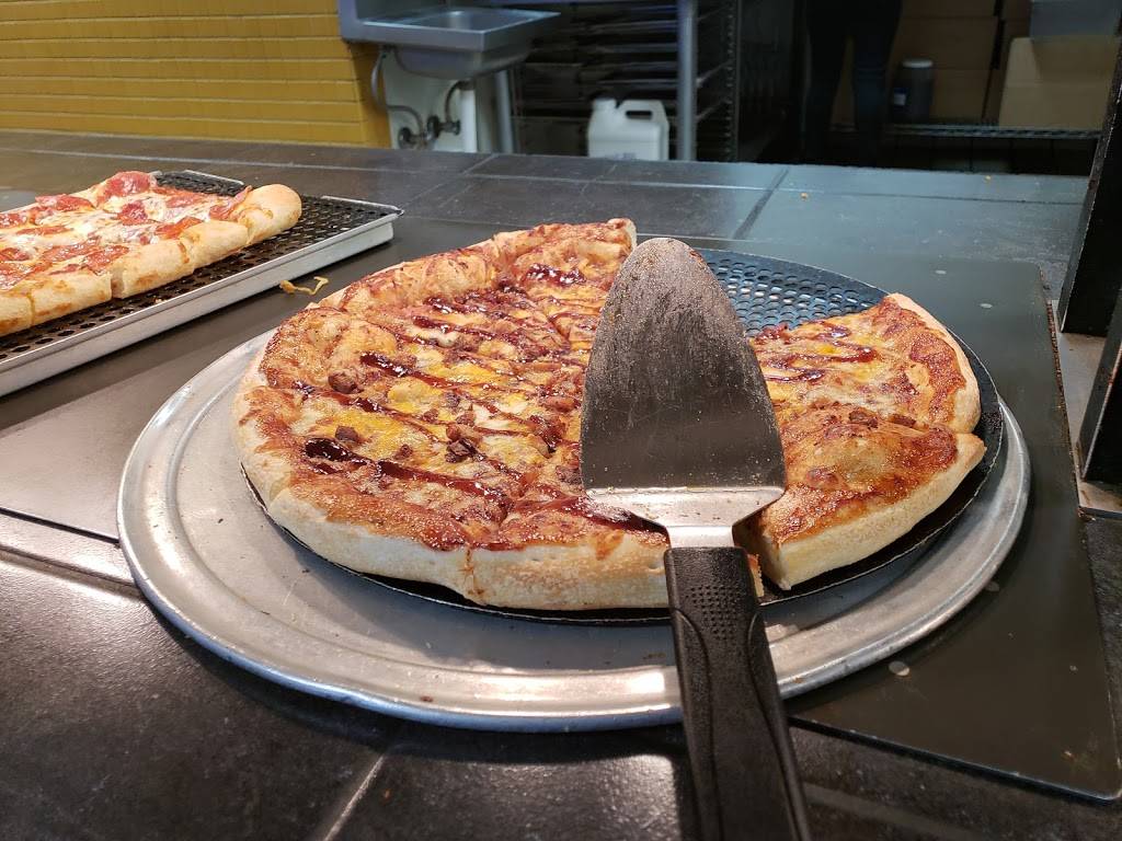 Cicis Pizza | restaurant | 2609 E Broadway Ste 216, Columbia, MO 65201, USA | 5738141230 OR +1 573-814-1230