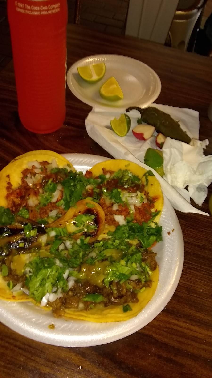 El Michoacano Tienda y Taqueria | restaurant | 924 4th Ave S, Denison, IA 51442, USA | 7122635546 OR +1 712-263-5546