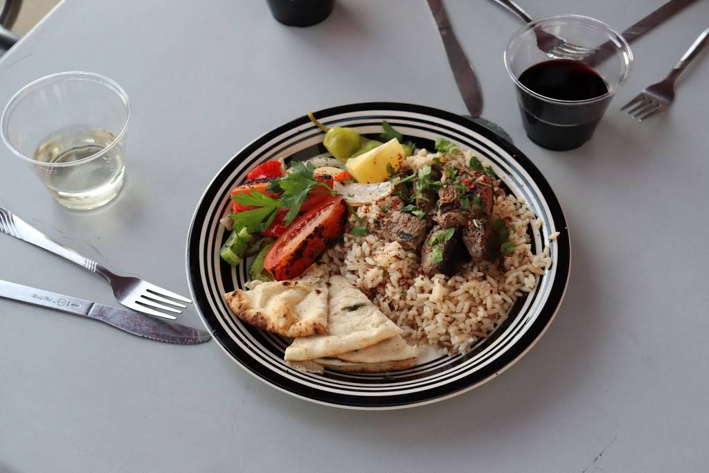 Meez and Kini | restaurant | 2117 M.L.K. Jr Blvd Suite B, Fayetteville, AR 72701, USA | 4794356022 OR +1 479-435-6022