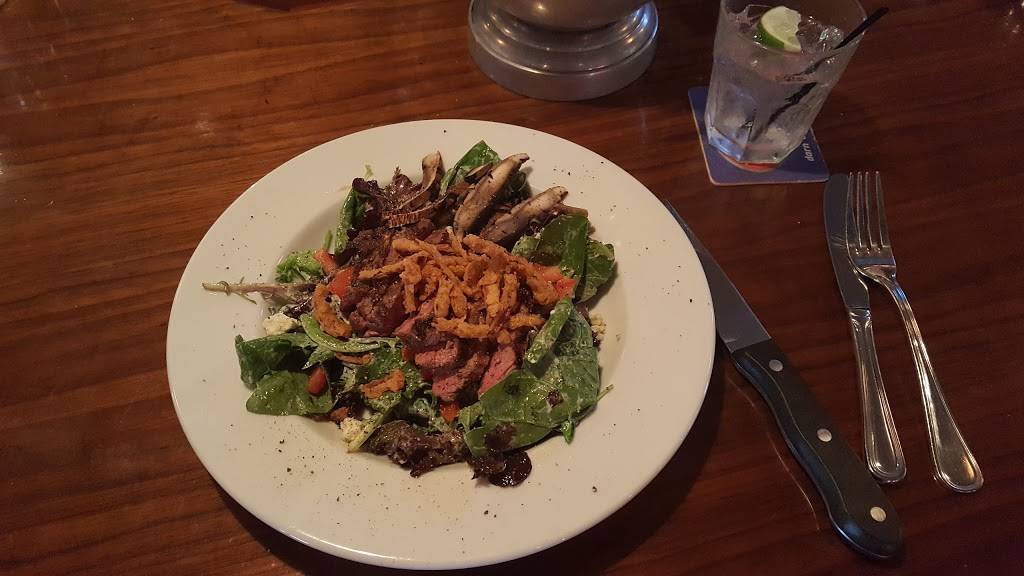 Sidestreet Kitchen & Bar | restaurant | 717 SW 148th St, Seattle, WA 98166, USA | 2064025428 OR +1 206-402-5428