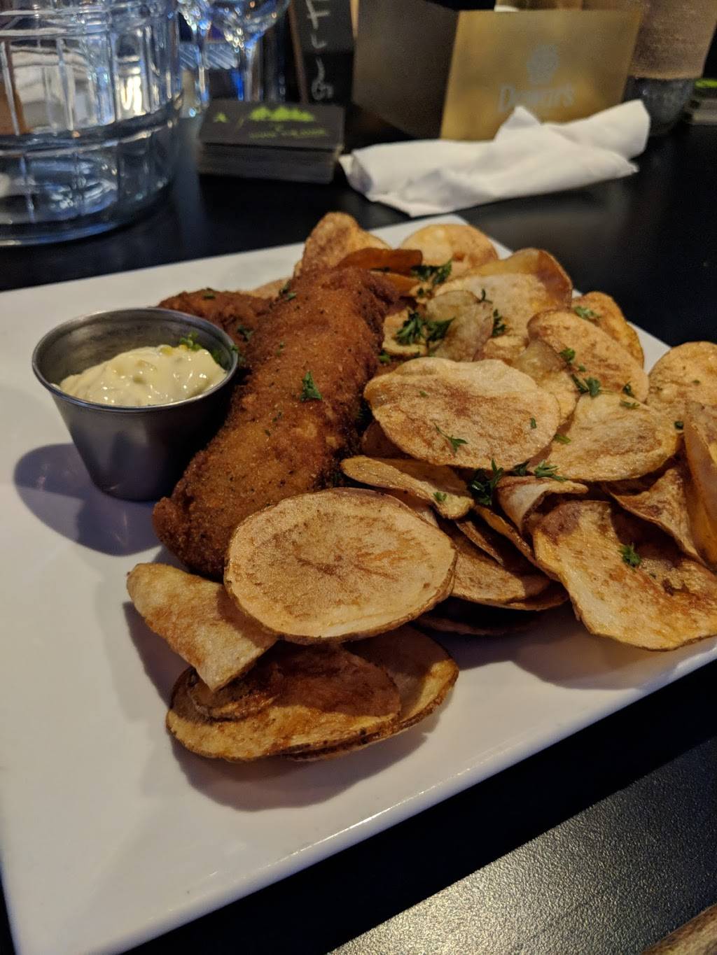 Craft & Barrel | restaurant | 23 Rushmore Dr, Greenville, SC 29615, USA | 8646033493 OR +1 864-603-3493