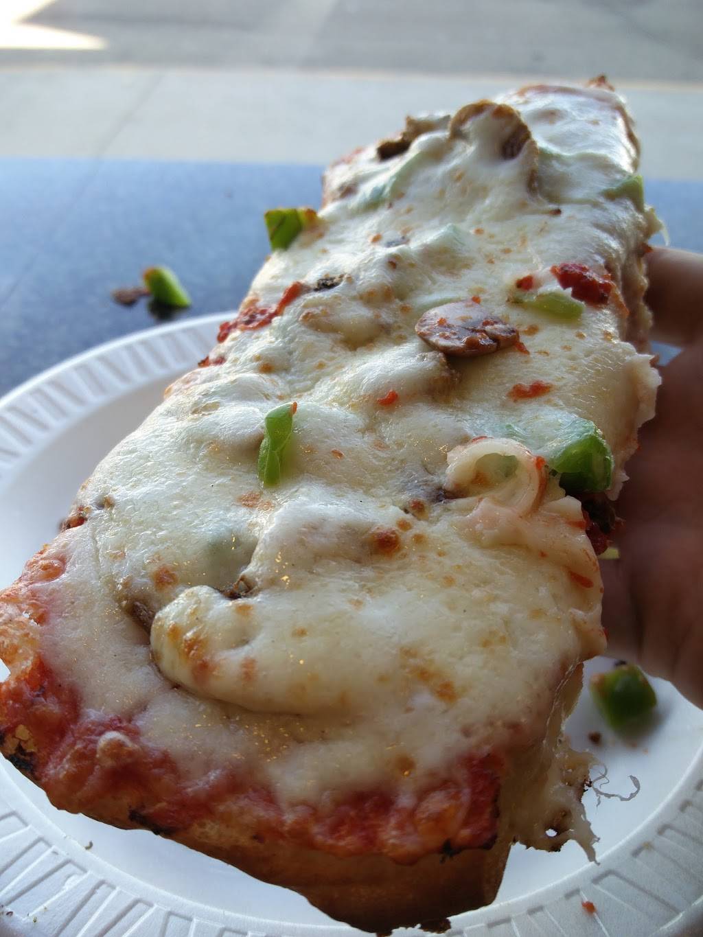 Mancinos Pizza & Grinders | restaurant | 3192 Miller Rd, Flint, MI 48507, USA | 8107200706 OR +1 810-720-0706