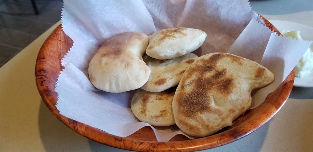 The Oven | restaurant | 4671 W Walton Blvd, Waterford Twp, MI 48329, USA | 2485997119 OR +1 248-599-7119