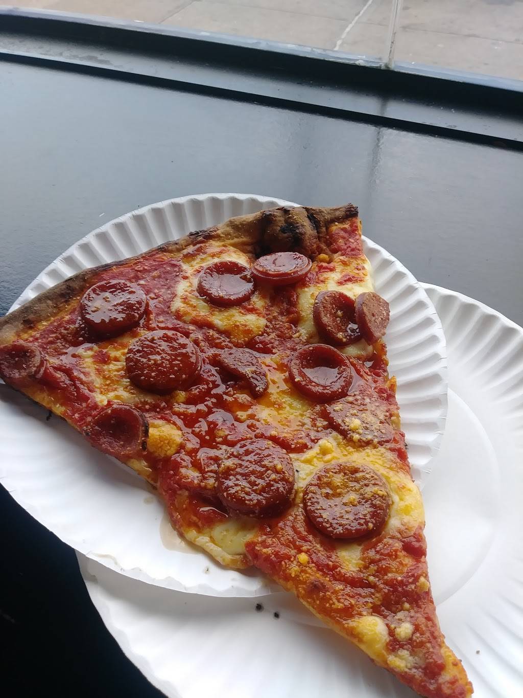 Artichoke Basilles Pizza | restaurant | 9102 4th Ave, Brooklyn, NY 11209, USA | 3476626108 OR +1 347-662-6108