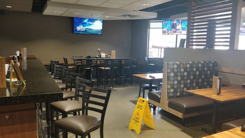 Hy-Vee Market Grille Express | restaurant | 207 NE Englewood Rd, Kansas City, MO 64118, USA | 8164544776 OR +1 816-454-4776