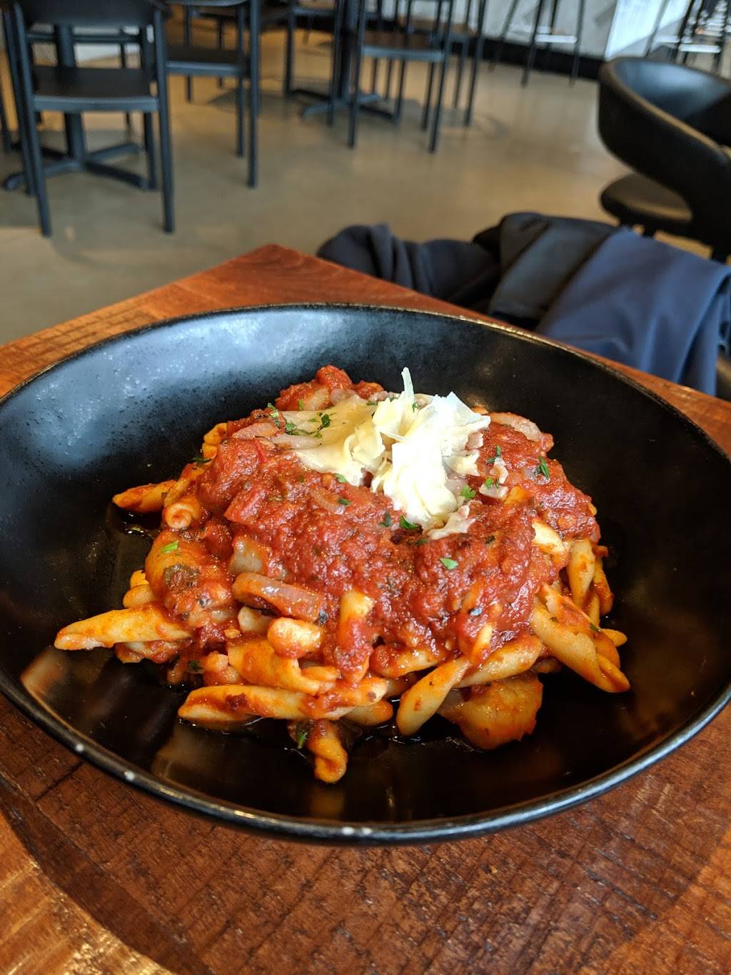 Dantes Inferno Flats | restaurant | 1059 Old River Rd, Cleveland, OH 44113, USA | 2165231504 OR +1 216-523-1504