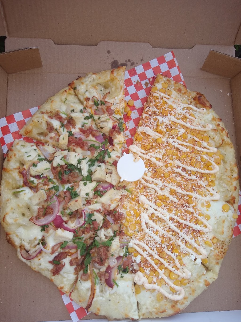 La Pizza Nostra | restaurant | 2794 Willow Ave Ste 109, Clovis, CA 93612, USA | 5592945952 OR +1 559-294-5952