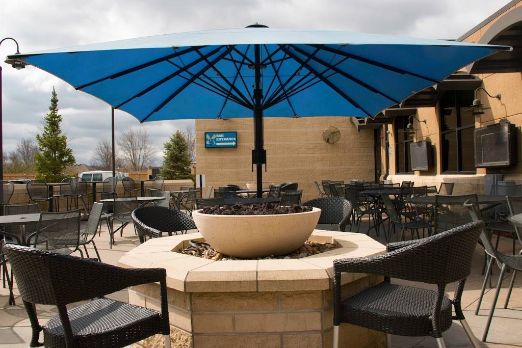 Blue Moose | restaurant | 3030 SW Wanamaker Dr, Topeka, KS 66614, USA | 7852726800 OR +1 785-272-6800