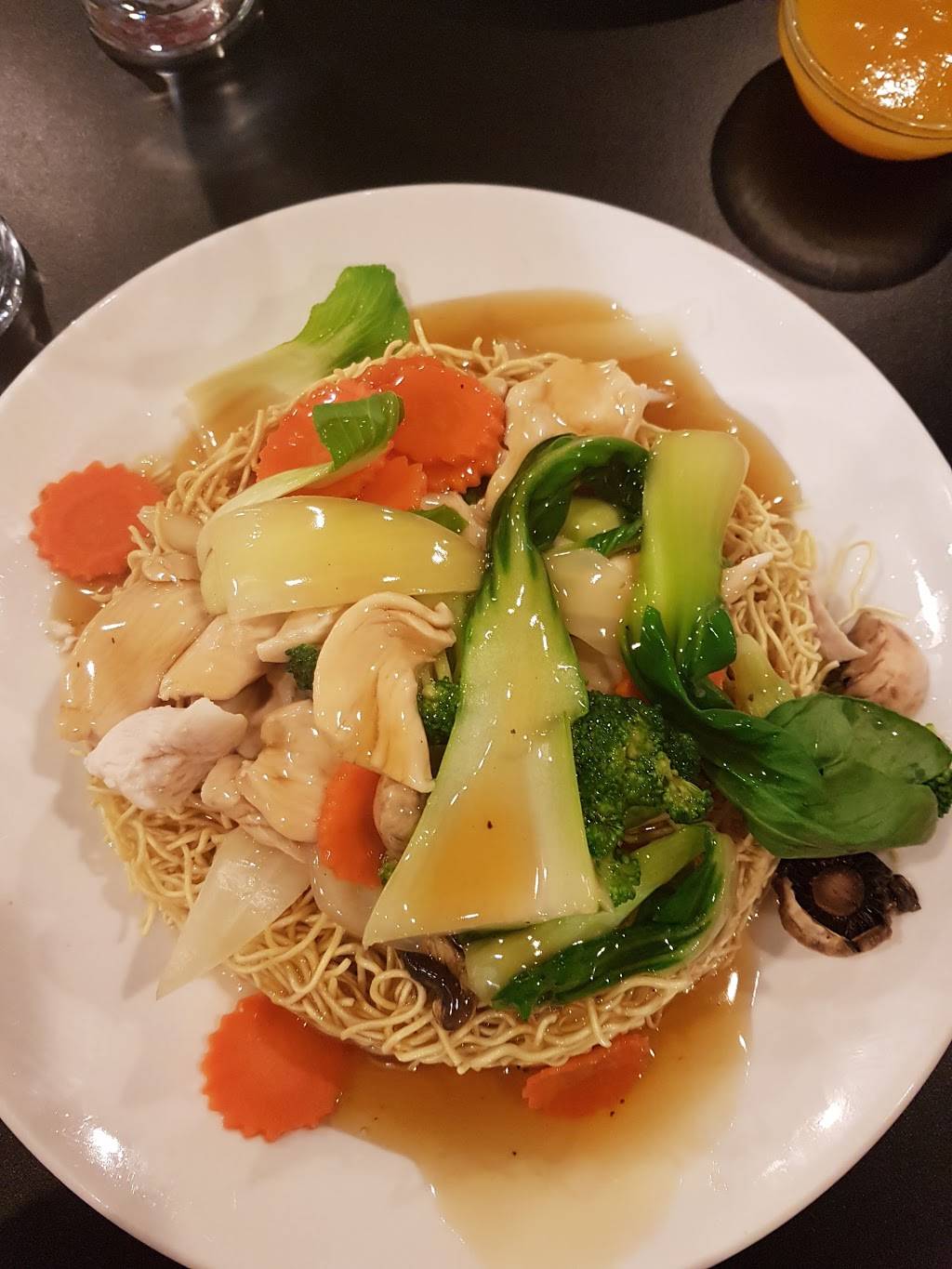 Kitchener Red Ginger Modern Thai+Viet Cuisine | restaurant | 465 Highland Rd W, Kitchener, ON N2M 5C6, Canada | 5199548088 OR +1 519-954-8088