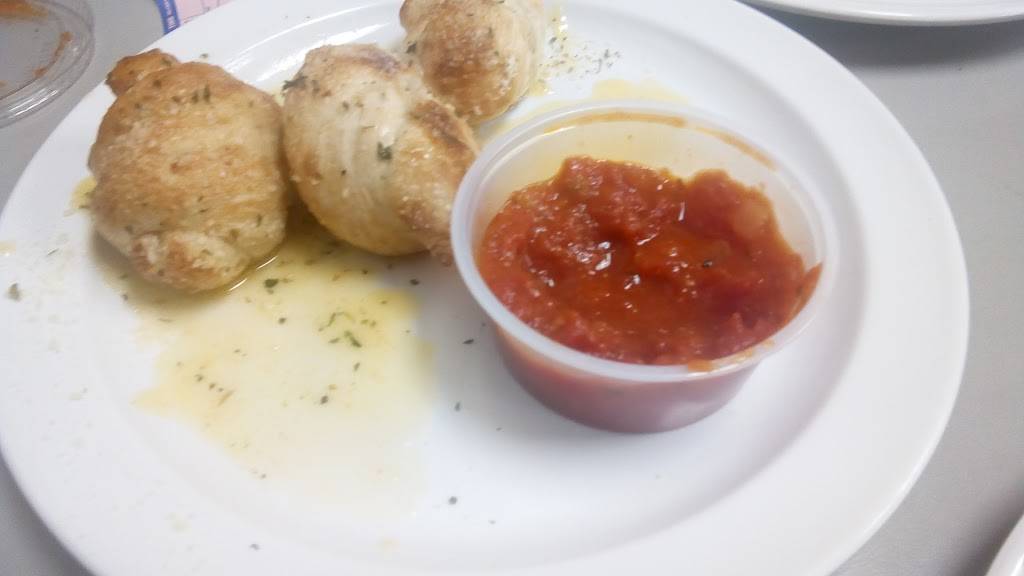 Papas Subs & Pizza | restaurant | 5831 U.S. Hwy 301 S, Four Oaks, NC 27524, USA | 9199639999 OR +1 919-963-9999