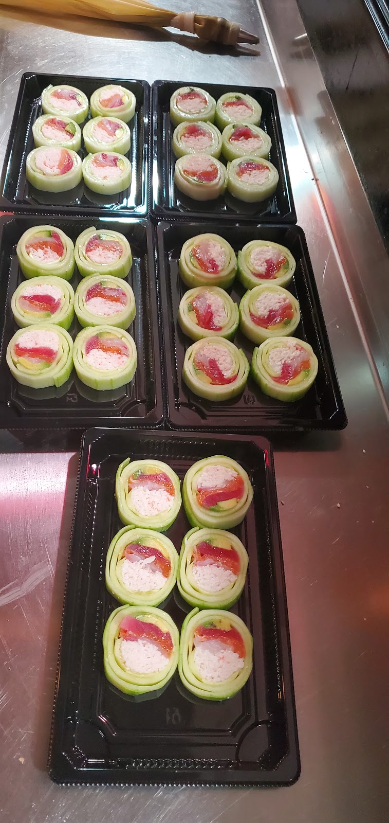 Sumo Sushi | restaurant | 800 3rd St NW, Albuquerque, NM 87102, USA | 5052461615 OR +1 505-246-1615