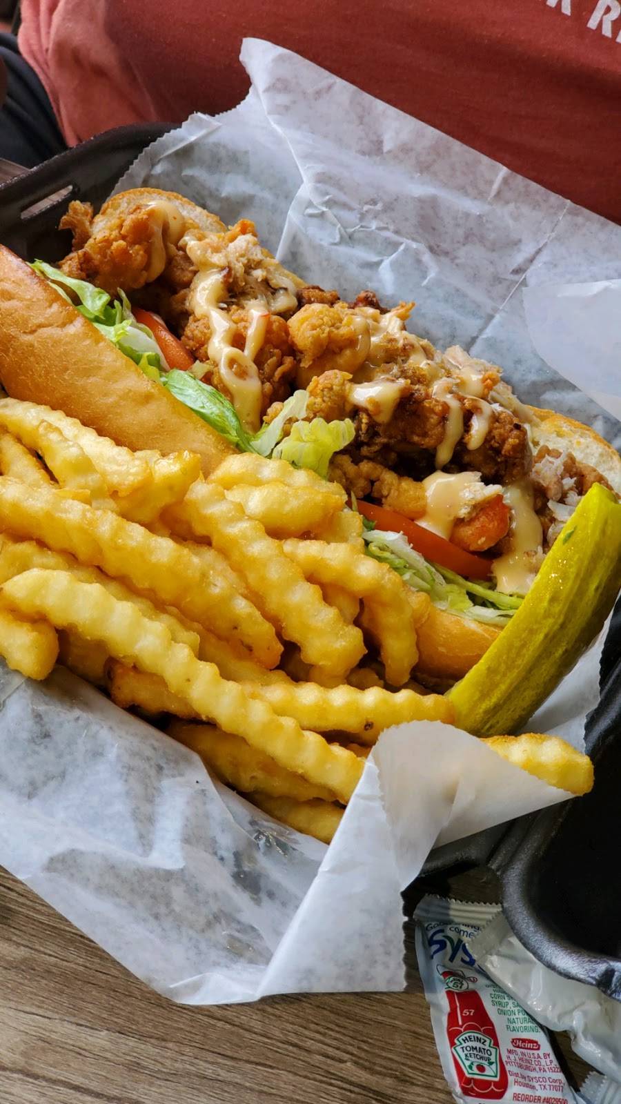 Claytons Shrimp Shack | restaurant | 1688 Norman Dr, Valdosta, GA 31601, USA | 2292627885 OR +1 229-262-7885