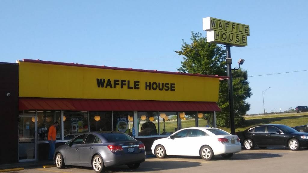 Waffle House | meal takeaway | 1131 W Pearce Blvd, Wentzville, MO 63385, USA | 6366399741 OR +1 636-639-9741