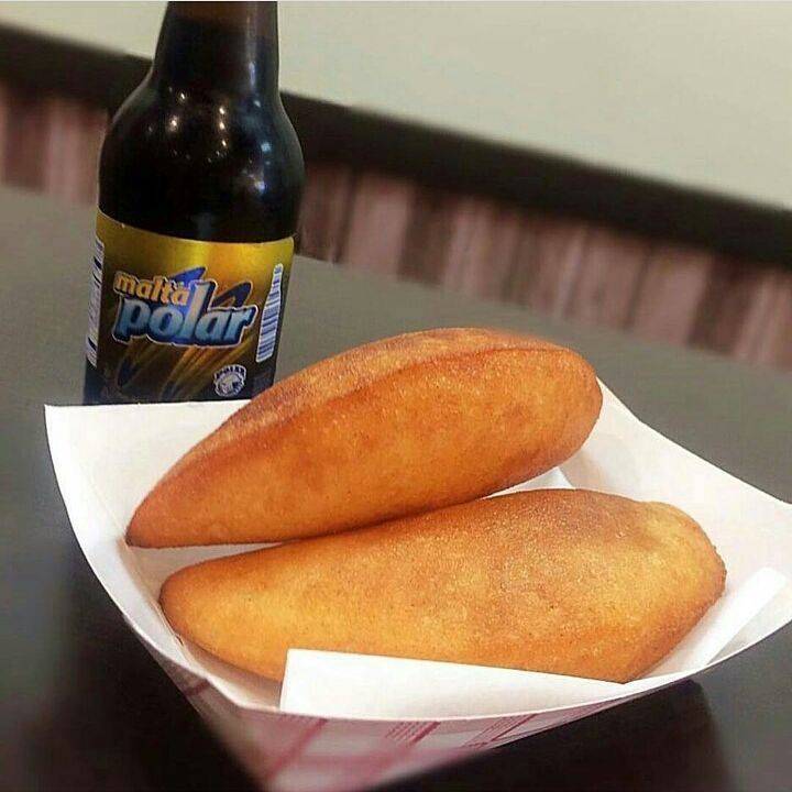 arepas la gran caracas | restaurant | 7000 Aloma Ave, Winter Park, FL 32792, USA | 3212959773 OR +1 321-295-9773