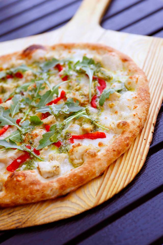 Blaze Pizza | meal takeaway | 5620 Paseo Del Norte, Carlsbad, CA 92008, USA | 7608945029 OR +1 760-894-5029