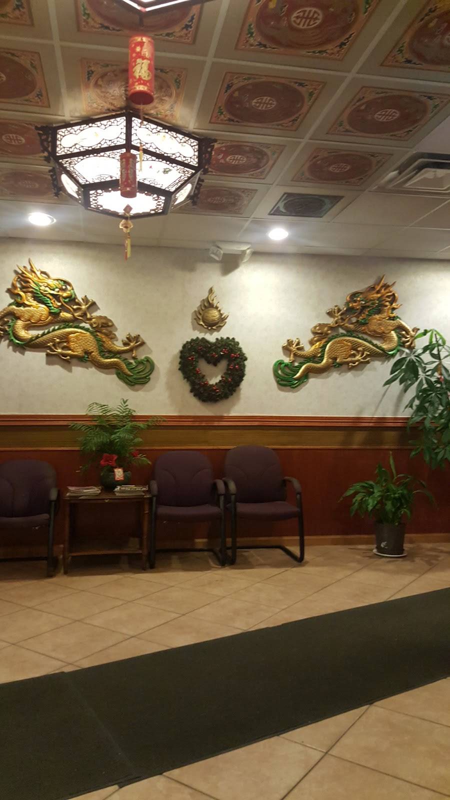 Moys Restaurant | restaurant | 21425 Greater Mack Ave, St Clair Shores, MI 48080, USA | 5867726662 OR +1 586-772-6662