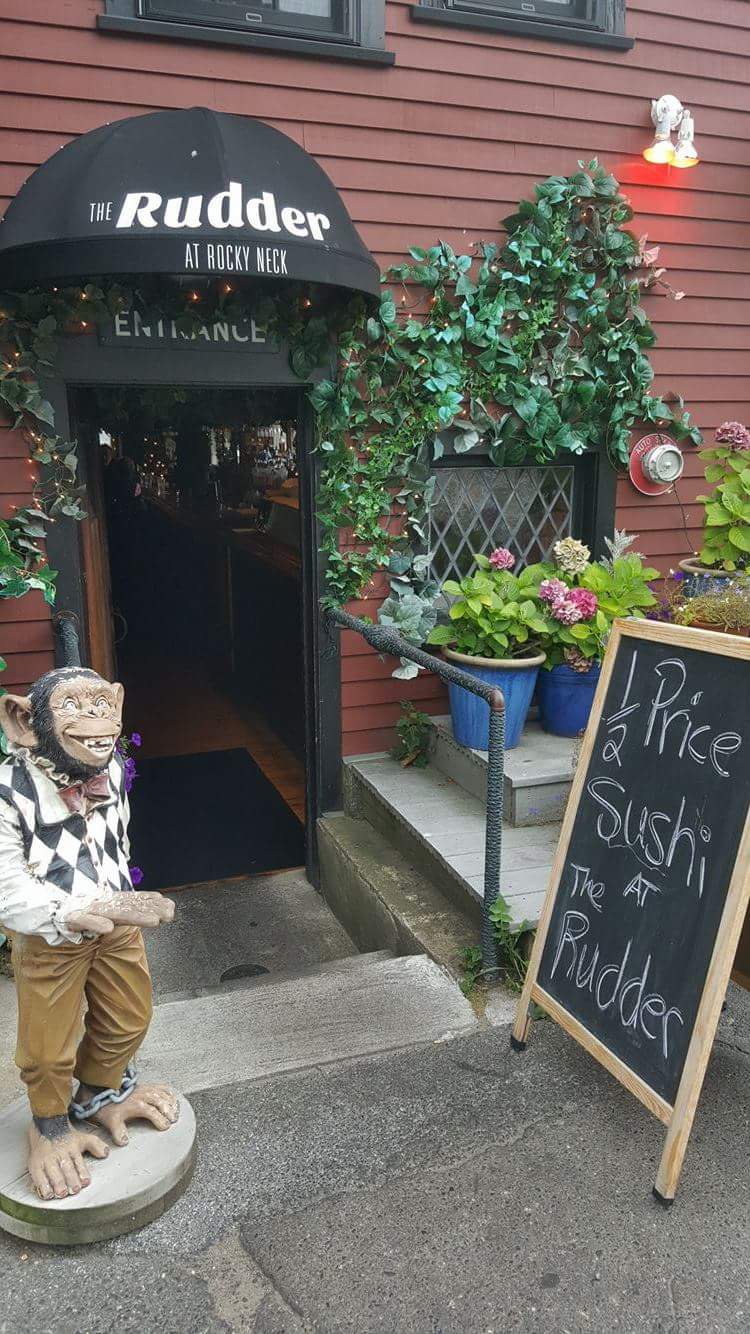 The Rudder | restaurant | 73 Rocky Neck Ave, Gloucester, MA 01930, USA | 3512171265 OR +1 351-217-1265