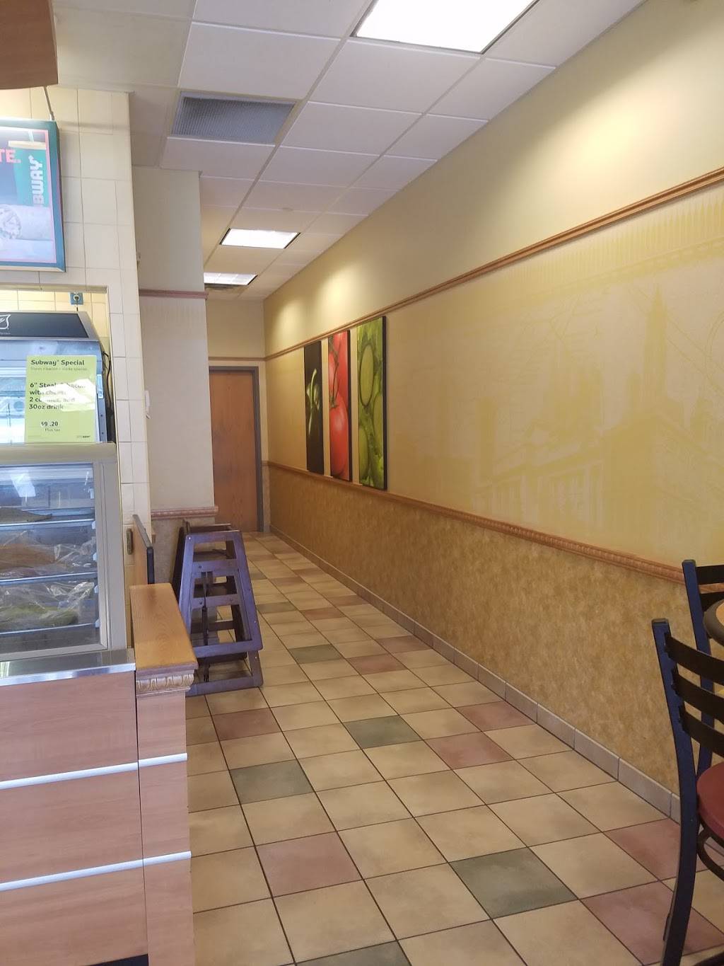 Subway | restaurant | 548 E Memorial Rd, Oklahoma City, OK 73114, USA | 4057534998 OR +1 405-753-4998