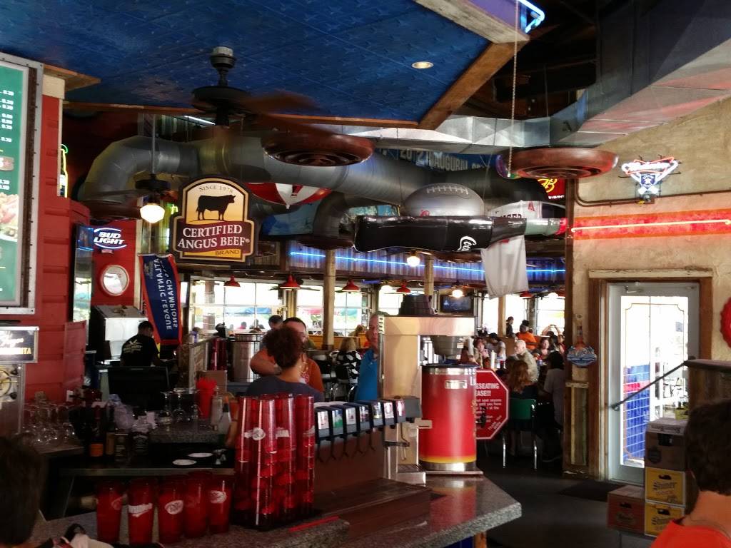 Willies Grill & Icehouse | restaurant | 945 Hwy 6, Sugar Land, TX 77478, USA | 2812422252 OR +1 281-242-2252