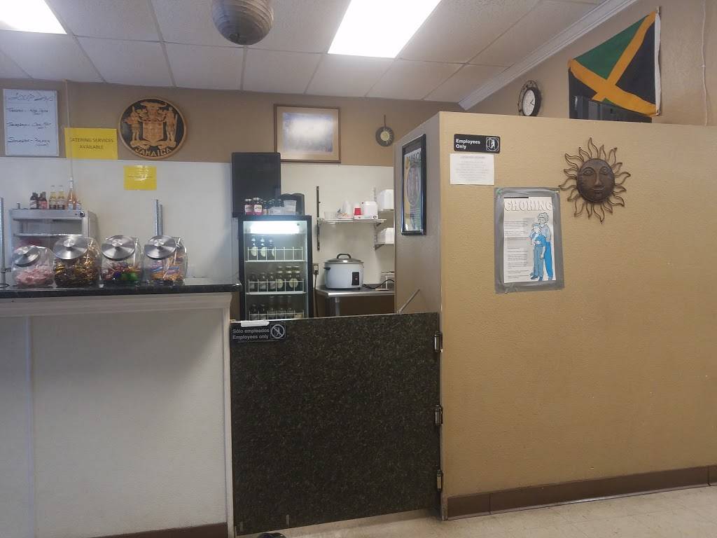 SW Caribbean Delights | restaurant | 1310 W Daughtery Rd, Lakeland, FL 33810, USA | 8638588900 OR +1 863-858-8900